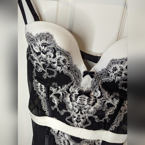 Victoria's Secret black ivory satin and lace lingerie NWT size 34C - Picture 6 of 15